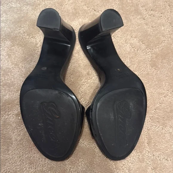 Gucci Black Leather Mules with Horsebit Detail - Picture 3 of 3